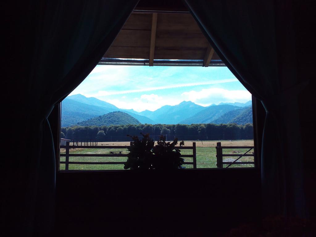 Casa Muntelui - Sambata Guest House ซิมบาตา เด ซุส ภายนอก รูปภาพ