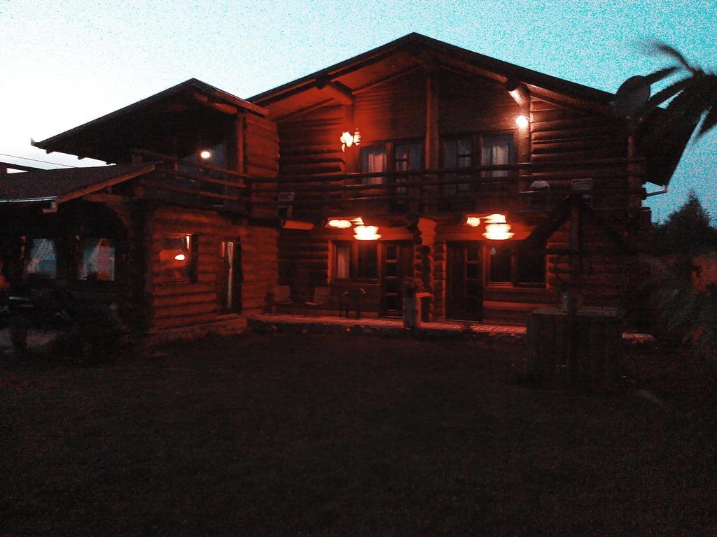 Casa Muntelui - Sambata Guest House ซิมบาตา เด ซุส ภายนอก รูปภาพ