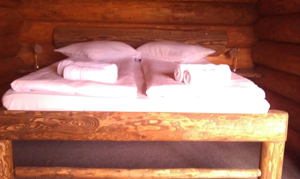 Casa Muntelui - Sambata Guest House ซิมบาตา เด ซุส ห้อง รูปภาพ